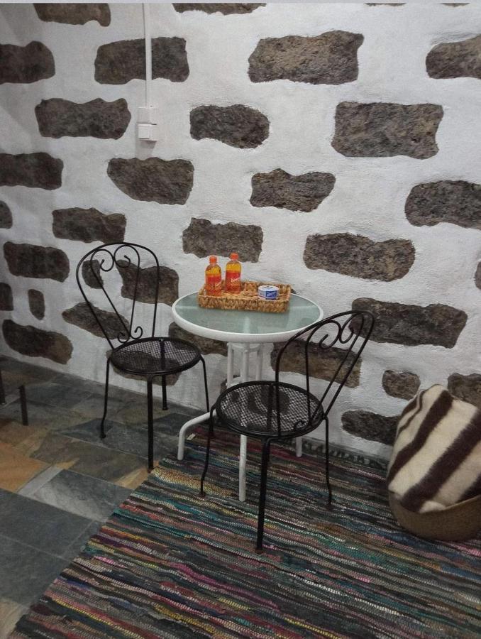 Um Quarto Da Casa Do Monte Vila Franca do Campo Luaran gambar