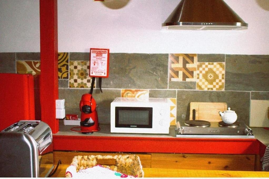 Um Quarto Da Casa Do Monte Vila Franca do Campo Luaran gambar